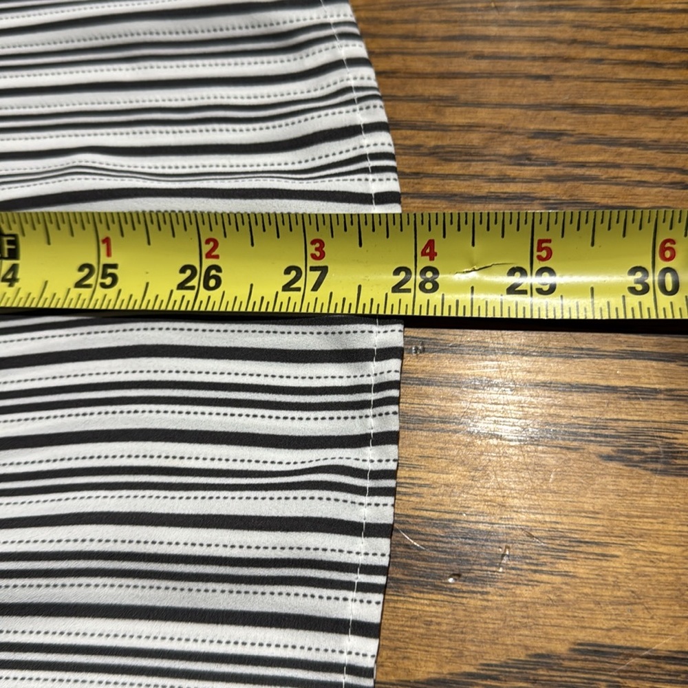 Loft black & white small stripe design with ruffle shoulders blouse L - Picture 11 of 13